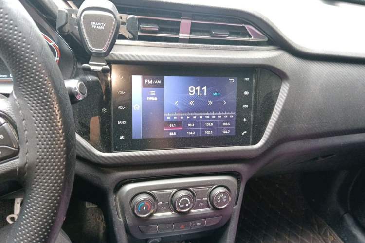 Used Chery Tiggo 3X 2020 Quality Edition 1.5L CVT Luxury Version Audio And AC Panel