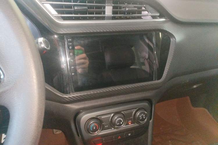Used Chery Tiggo 3X 2020 Quality Edition 1.5L CVT Luxury Version Audio And AC Panel