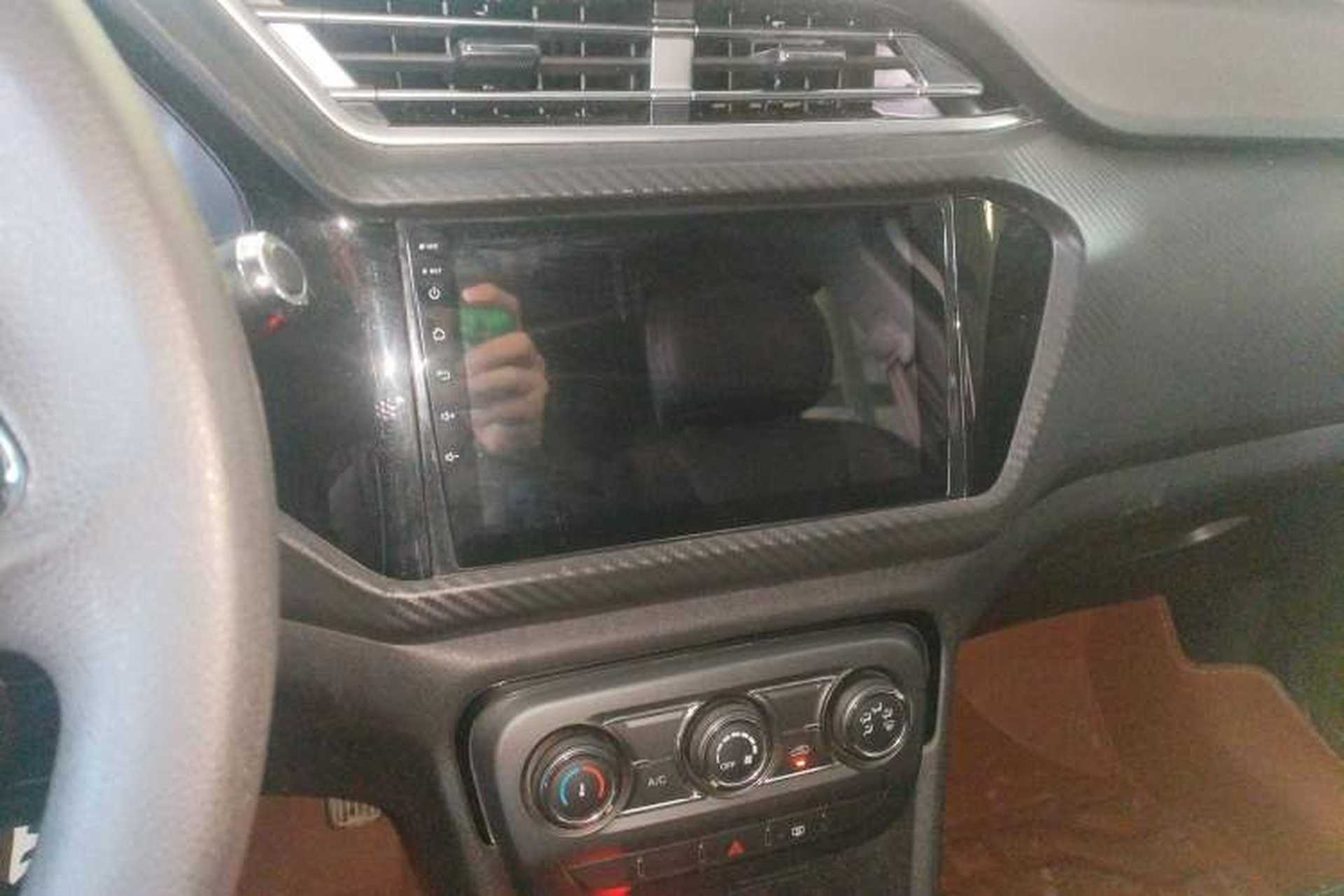 Used Chery Tiggo 3X 2020 Quality Edition 1.5L CVT Luxury Version Audio And AC Panel
