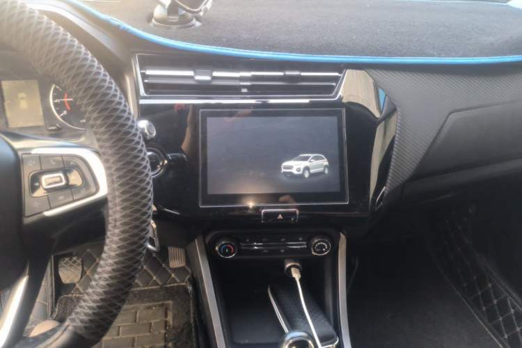 Used Chery Tiggo 3X 2020 Quality Edition 1.5L Manual Luxury Version Audio And AC Panel