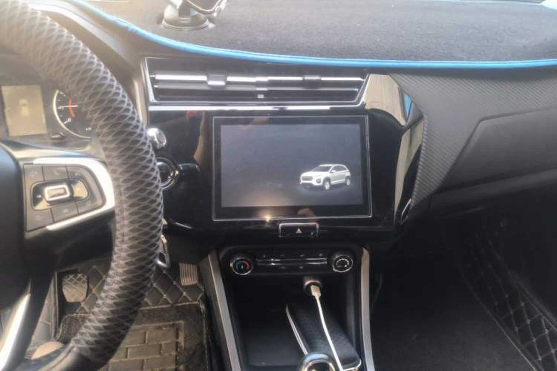 Used Chery Tiggo 3X 2020 Quality Edition 1.5L Manual Luxury Version Audio And AC Panel