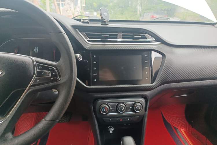 Used Chery Tiggo 3X 2020 Quality Edition 1.5L CVT Luxury Version Audio And AC Panel