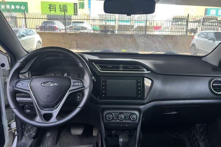 Used Chery Tiggo 3X 2020 Quality Edition 1.5L CVT Deluxe Version Audio And AC Panel