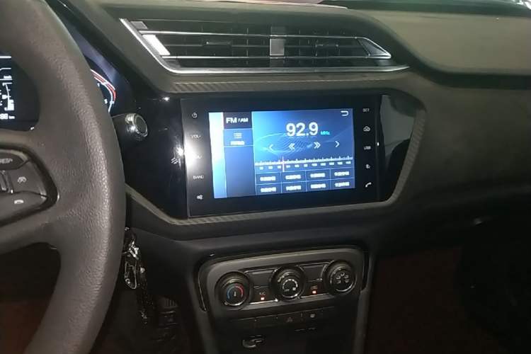 Used Chery Tiggo 3X 2020 Quality Edition 1.5L CVT Luxury Version Audio And AC Panel