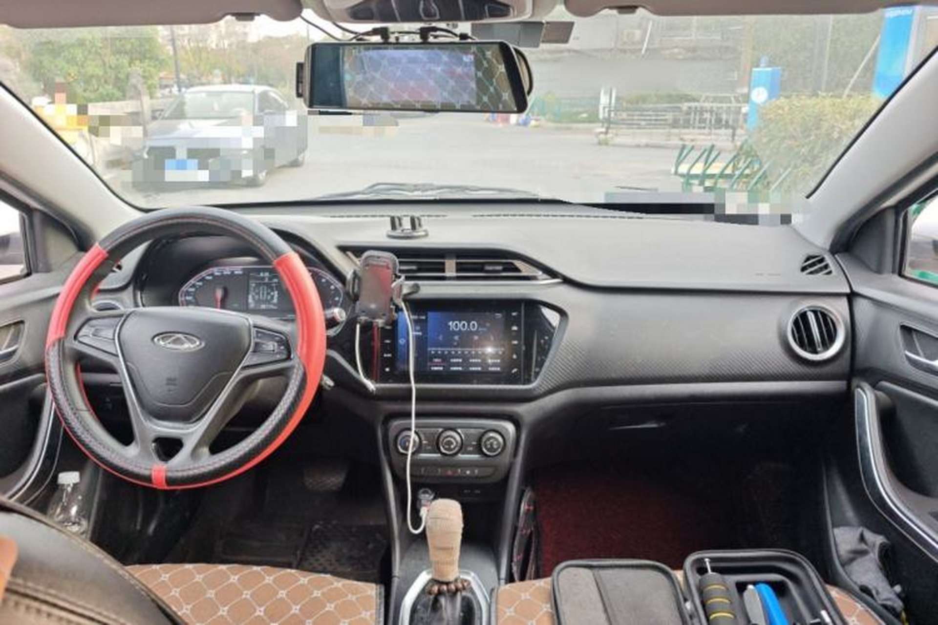 Used Chery Tiggo 3X 2020 Quality Edition 1.5L CVT Luxury Version Center Console