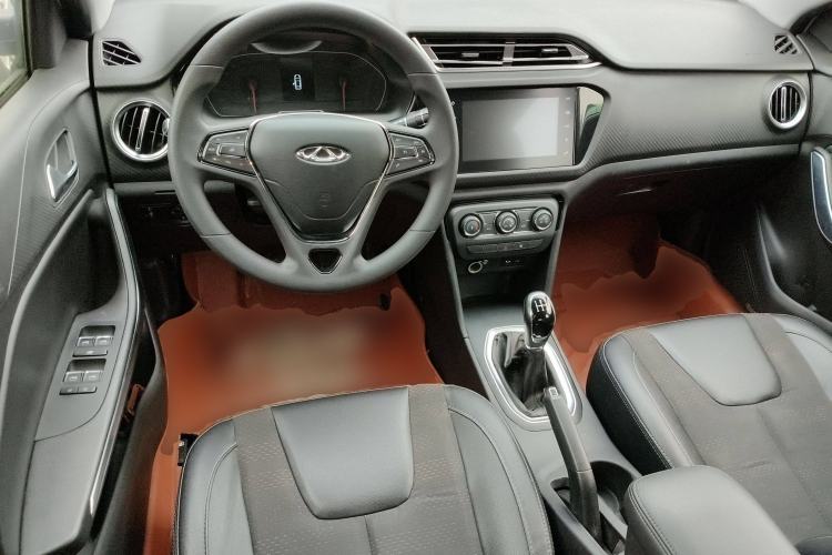 Used Chery Tiggo 3X 2020 Quality Edition 1.5L Manual Luxury Version Center Console