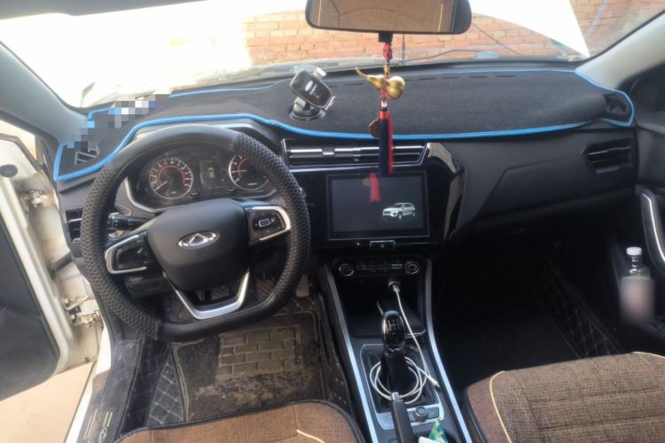 Used Chery Tiggo 3X 2020 Quality Edition 1.5L Manual Luxury Version Center Console