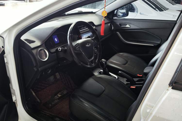 Used Chery Tiggo 3X 2020 Quality Edition 1.5L CVT Deluxe Version Driver Seat