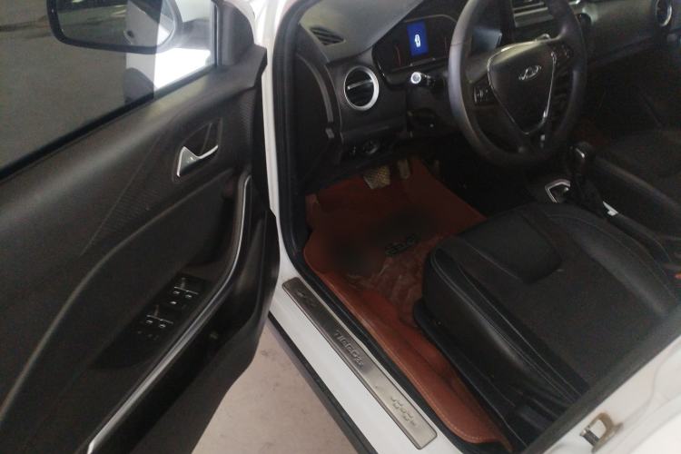 Used Chery Tiggo 3X 2020 Quality Edition 1.5L CVT Luxury Version Driver Seat