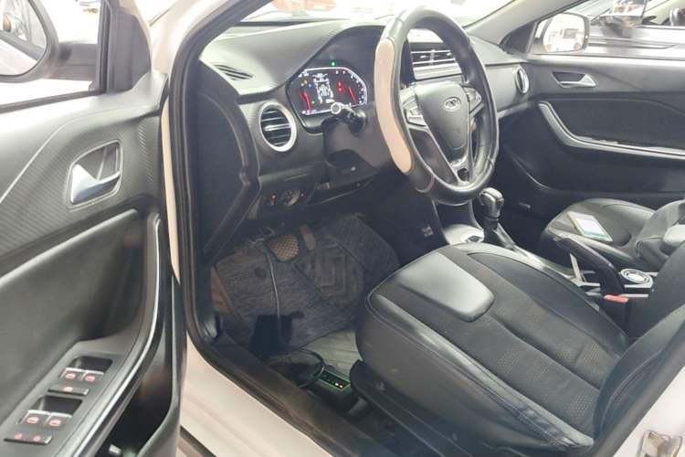 Used Chery Tiggo 3X 2020 Quality Edition 1.5L CVT Luxury Version Driver Seat