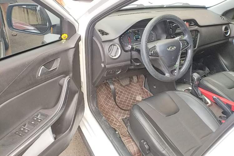 Used Chery Tiggo 3X 2020 Quality Edition 1.5L CVT Deluxe Version Driver Seat