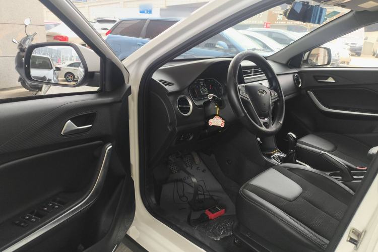 Used Chery Tiggo 3X 2020 Quality Edition 1.5L Manual Luxury Version Driver Seat