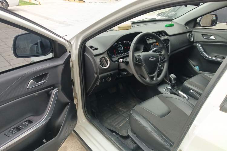 Used Chery Tiggo 3X 2020 Quality Edition 1.5L CVT Luxury Version Driver Seat