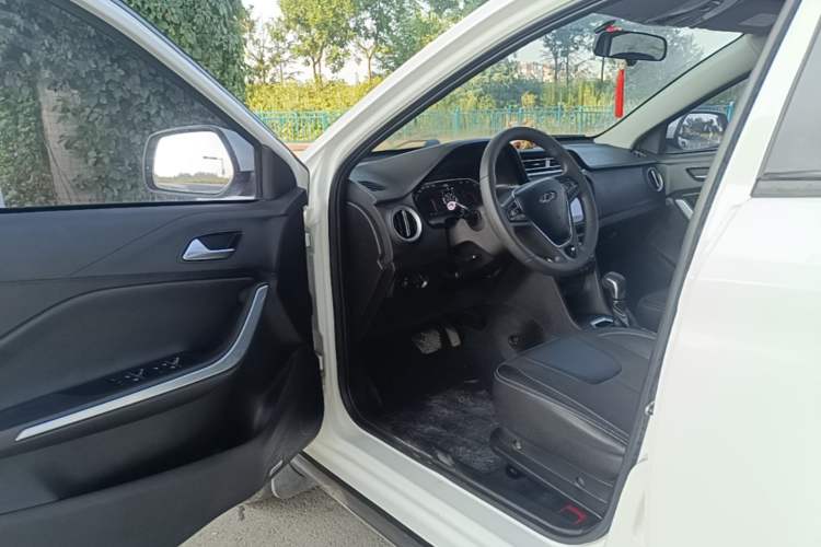 Used Chery Tiggo 3X 2020 Quality Edition 1.5L CVT Luxury Version Driver Seat