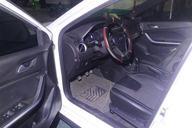 Used Chery Tiggo 3X 2020 Quality Edition 1.5L Manual Luxury Version Driver Seat
