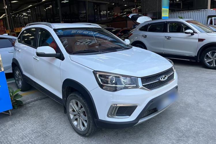 Used Chery Tiggo 3X 2020 Quality Edition 1.5L Manual Luxury Version Exterior 2