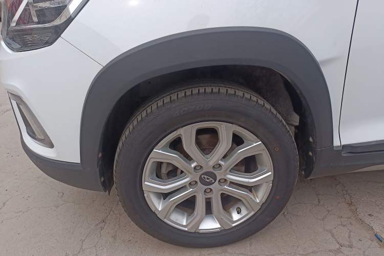 Used Chery Tiggo 3X 2020 Quality Edition 1.5L Manual Luxury Version Exterior 4