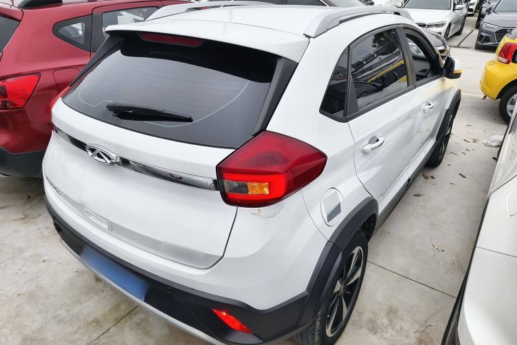 Used Chery Tiggo 3X 2020 Quality Edition 1.5L Manual Deluxe Version Exterior 5