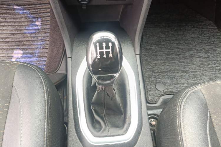 Used Chery Tiggo 3X 2020 Quality Edition 1.5L Manual Luxury Version Gear Lever