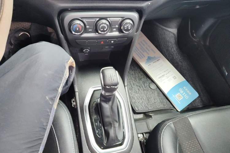 Used Chery Tiggo 3X 2020 Quality Edition 1.5L CVT Luxury Version Gear Lever