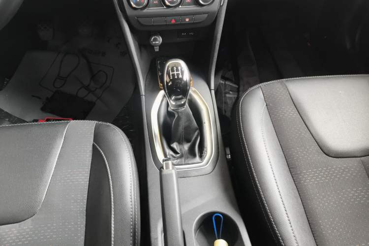 Used Chery Tiggo 3X 2020 Quality Edition 1.5L Manual Luxury Version Gear Lever