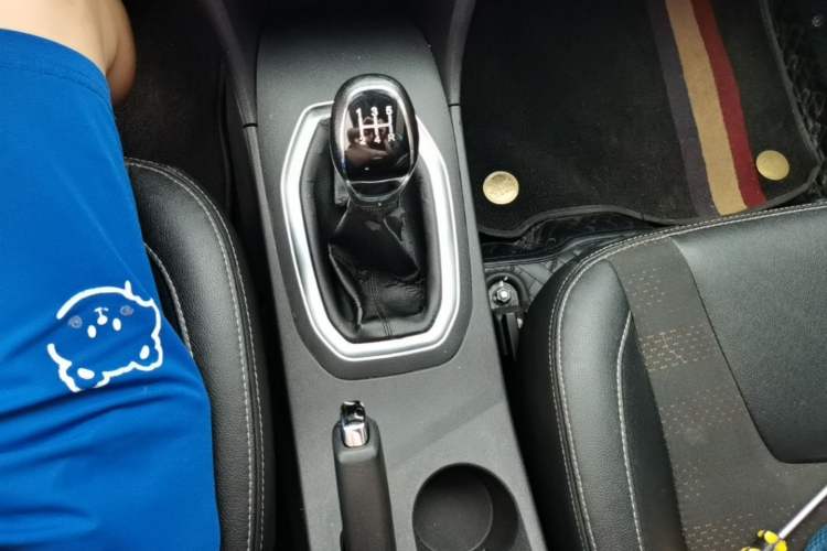 Used Chery Tiggo 3X 2020 Quality Edition 1.5L Manual Luxury Version Gear Lever