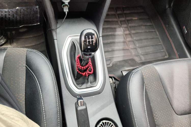 Used Chery Tiggo 3X 2020 Quality Edition 1.5L Manual Luxury Version Gear Lever