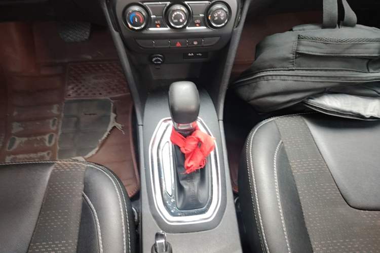 Used Chery Tiggo 3X 2020 Quality Edition 1.5L CVT Luxury Version Gear Lever