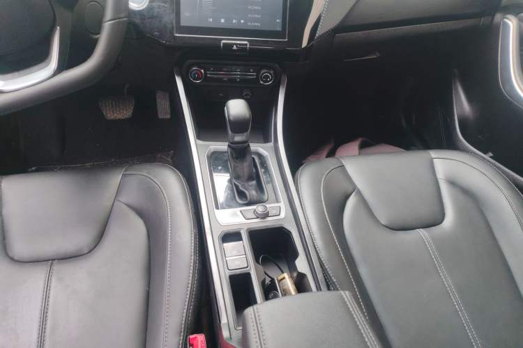 Used Chery Tiggo 3X 2020 Quality Edition 1.5L CVT Luxury Version Gear Lever