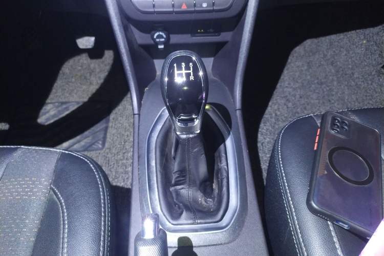 Used Chery Tiggo 3X 2020 Quality Edition 1.5L Manual Luxury Version Gear Lever