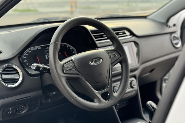 Used Chery Tiggo 3X 2020 Quality Edition 1.5L Manual Luxury Version Interior 3