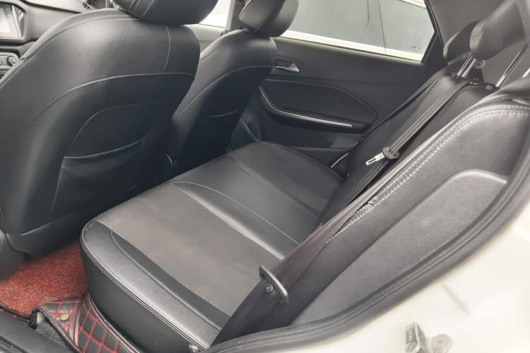 Used Chery Tiggo 3X 2020 Quality Edition 1.5L Manual Deluxe Version Interior 4