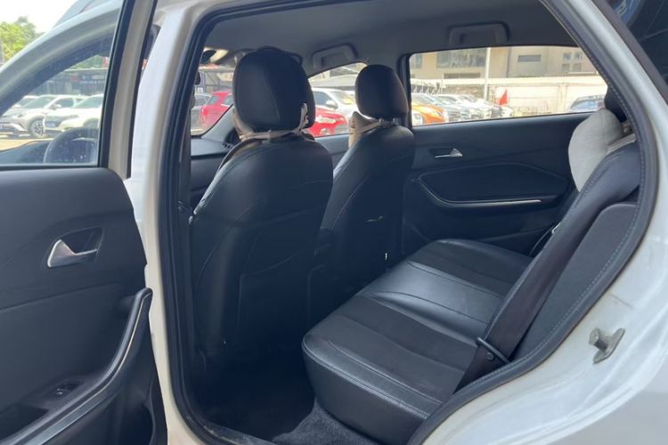 Used Chery Tiggo 3X 2020 Quality Edition 1.5L Manual Luxury Version Interior 5