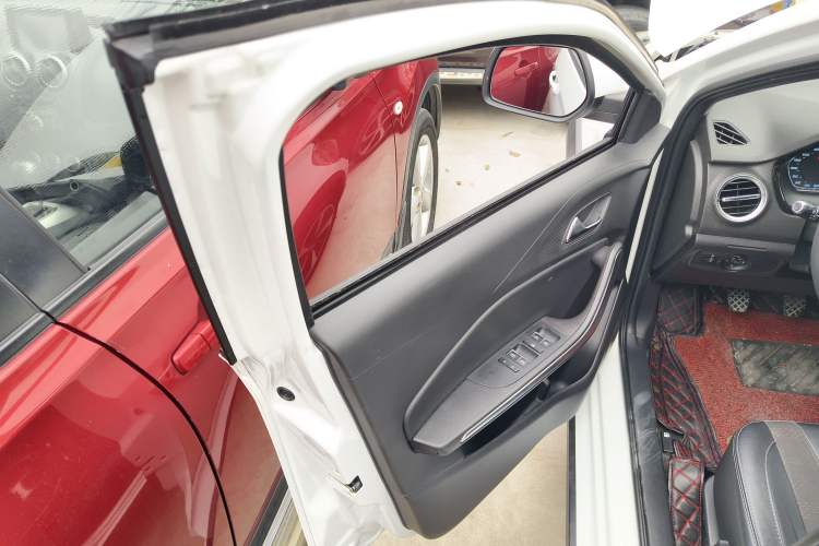 Used Chery Tiggo 3X 2020 Quality Edition 1.5L Manual Deluxe Version Interior 7
