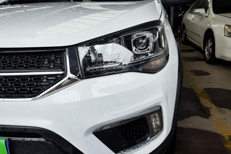 Used Chery Tiggo 3X 2020 Quality Edition 1.5L CVT Deluxe Version Left Front Headlight
