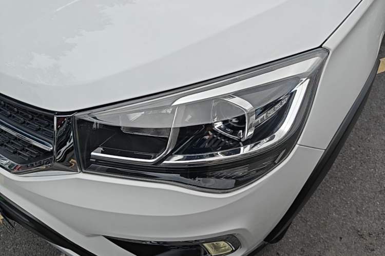 Used Chery Tiggo 3X 2020 Quality Edition 1.5L Manual Luxury Version Left Front Headlight