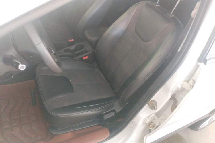 Used Chery Tiggo 3X 2020 Quality Edition 1.5L CVT Luxury Version Left Front Seat