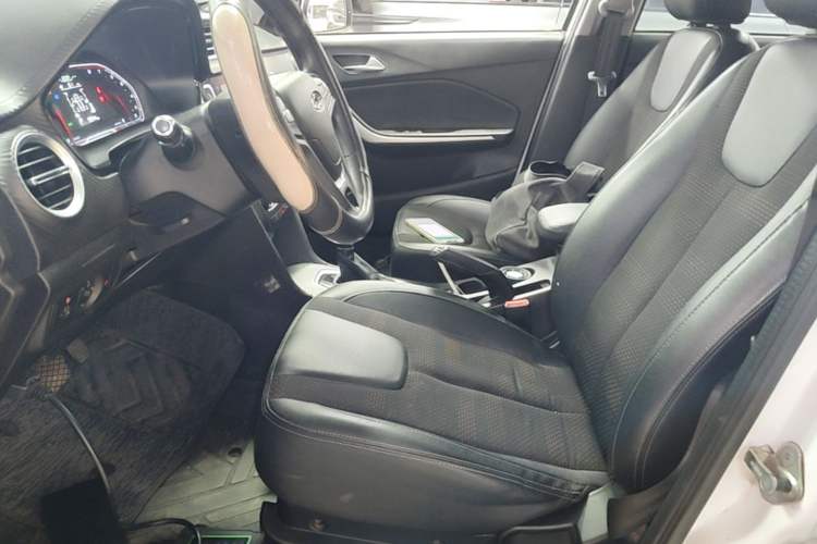 Used Chery Tiggo 3X 2020 Quality Edition 1.5L CVT Luxury Version Left Front Seat