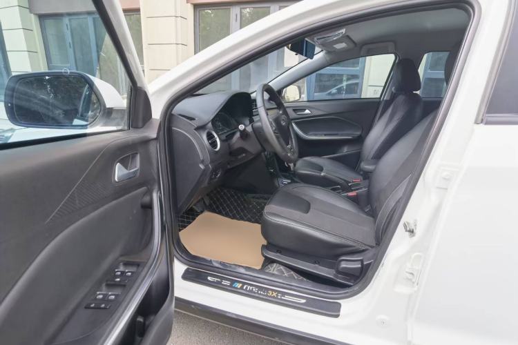 Used Chery Tiggo 3X 2020 Quality Edition 1.5L CVT Luxury Version Left Front Seat