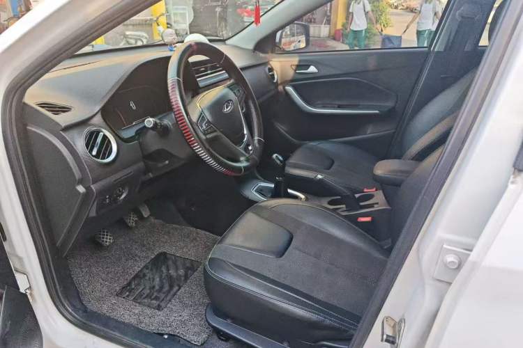 Used Chery Tiggo 3X 2020 Quality Edition 1.5L Manual Luxury Version Left Front Seat