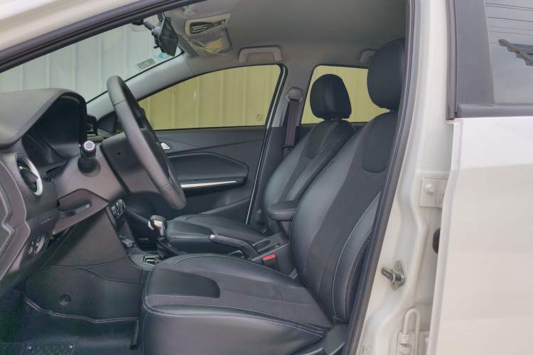 Used Chery Tiggo 3X 2020 Quality Edition 1.5L CVT Luxury Version Left Front Seat