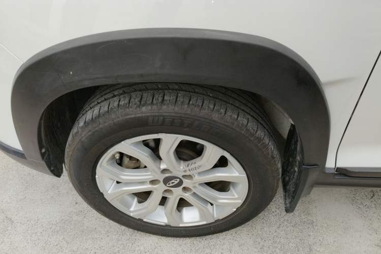 Used Chery Tiggo 3X 2020 Quality Edition 1.5L Manual Luxury Version Left Front Wheel Hub