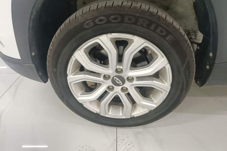 Used Chery Tiggo 3X 2020 Quality Edition 1.5L CVT Luxury Version Left Front Wheel Hub