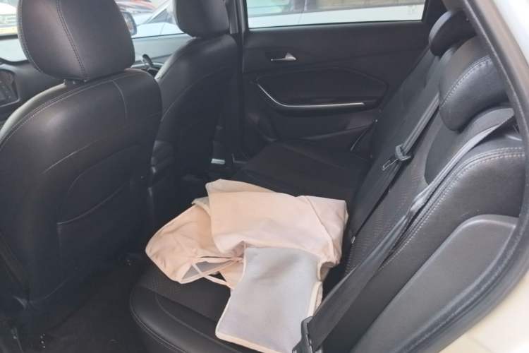 Used Chery Tiggo 3X 2020 Quality Edition 1.5L CVT Luxury Version Left Rear Seat