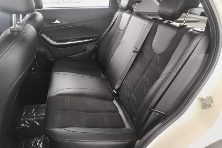 Used Chery Tiggo 3X 2020 Quality Edition 1.5L Manual Luxury Version Left Rear Seat