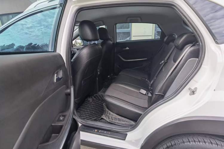 Used Chery Tiggo 3X 2020 Quality Edition 1.5L CVT Luxury Version Left Rear Seat
