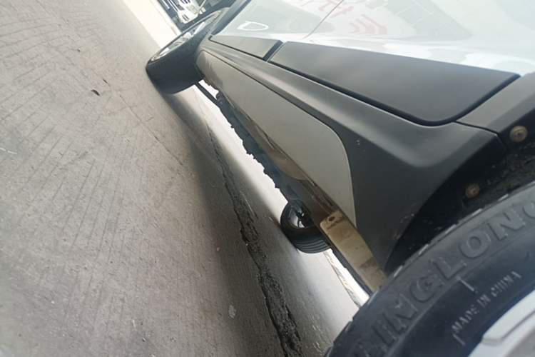 Used Chery Tiggo 3X 2020 Quality Edition 1.5L CVT Luxury Version Left Side Sill