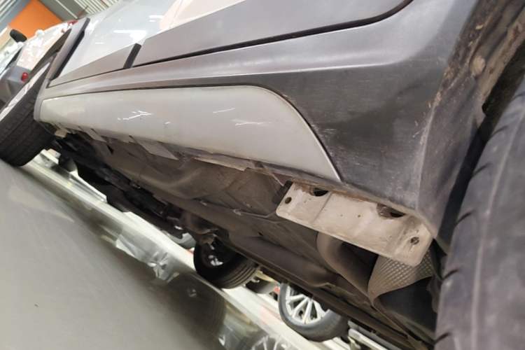 Used Chery Tiggo 3X 2020 Quality Edition 1.5L CVT Luxury Version Left Side Sill