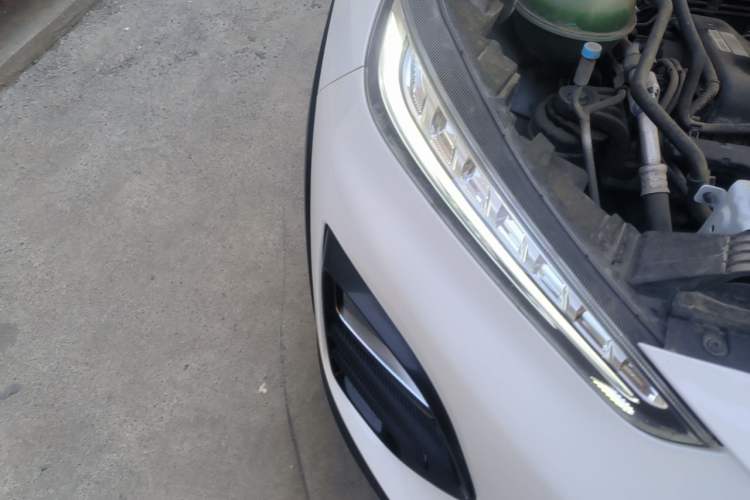 Used Chery Tiggo 3X 2020 Quality Edition 1.5L Manual Luxury Version Right Front Headlight