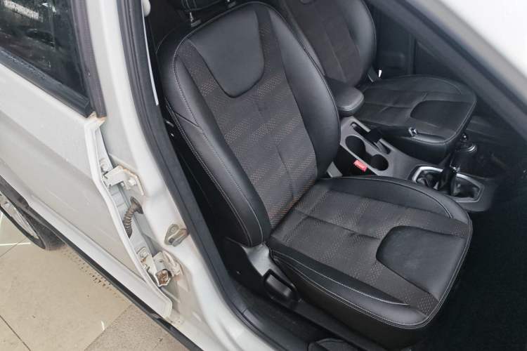 Used Chery Tiggo 3X 2020 Quality Edition 1.5L Manual Luxury Version Right Front Seat
